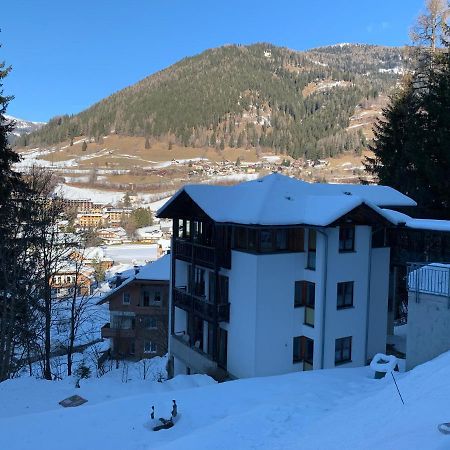 Haus Im Turm Appartement Bad Kleinkirchheim Buitenkant foto