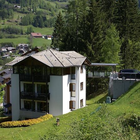 Haus Im Turm Appartement Bad Kleinkirchheim Buitenkant foto