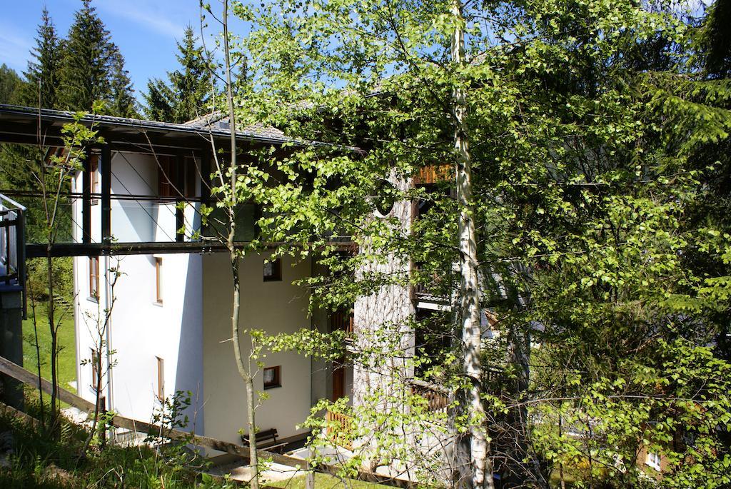 Haus Im Turm Appartement Bad Kleinkirchheim Buitenkant foto