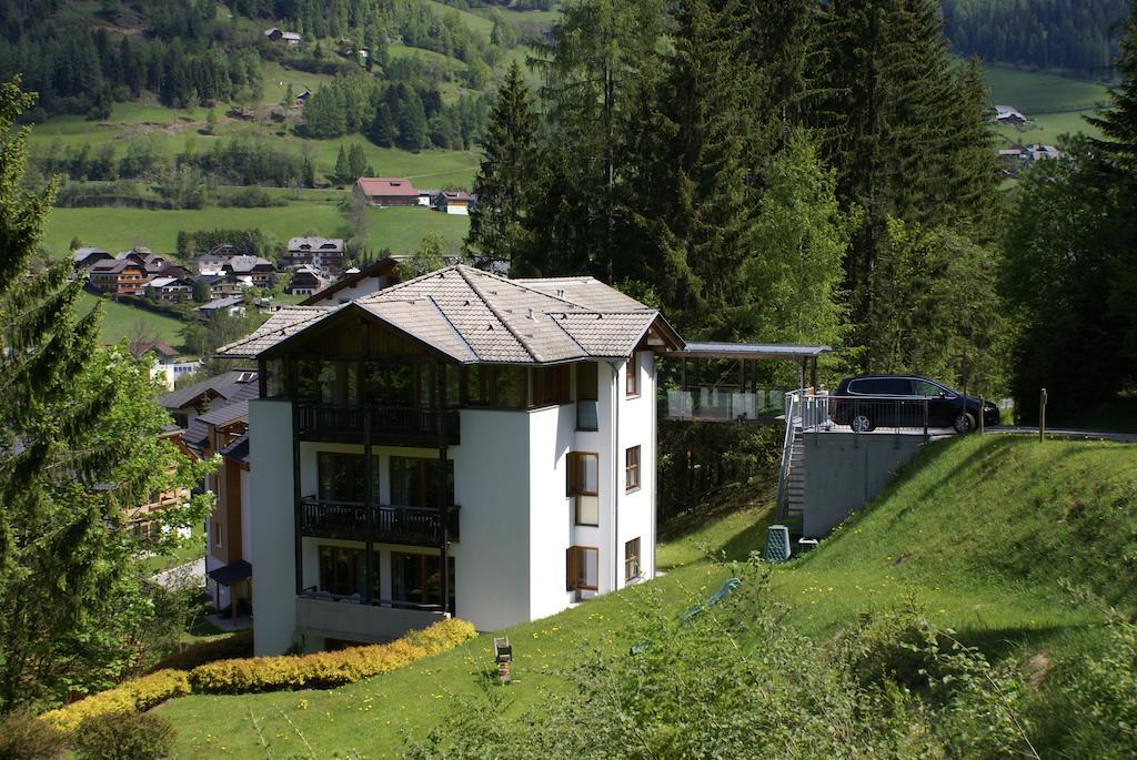 Haus Im Turm Appartement Bad Kleinkirchheim Buitenkant foto